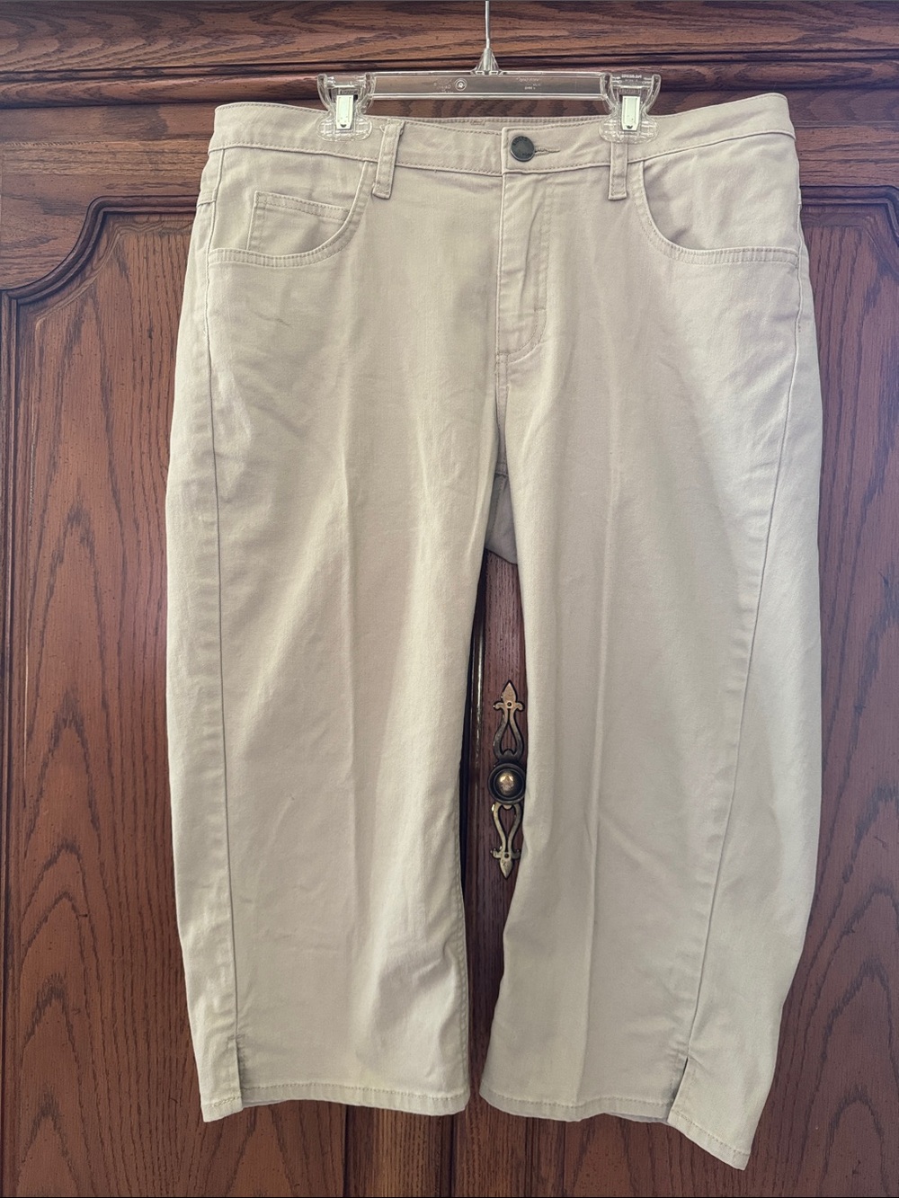 Riders by Lee Women's Tan Capris